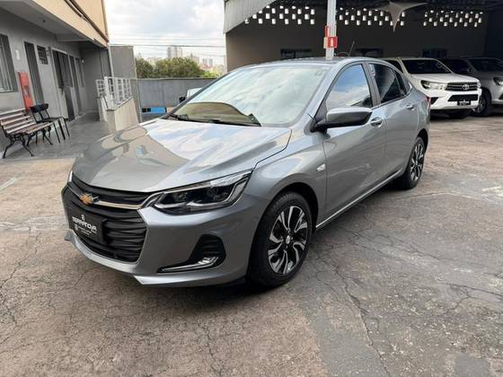 CHEVROLET ONIX 1.0 TURBO FLEX PLUS PREMIER AUTOMÁTICO CHEVROLET ONIX 1.0 TURBO FLEX PLUS PREMIER AUTOMÁTICO